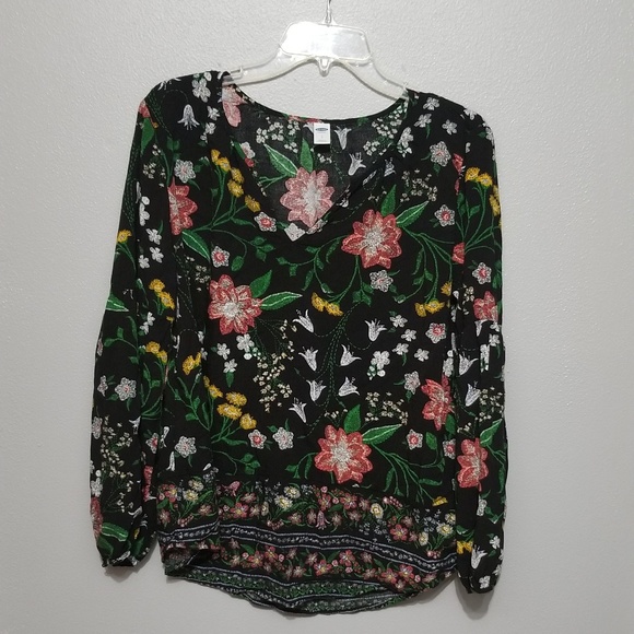 Old Navy Tops - Black floral old navy blouse size large